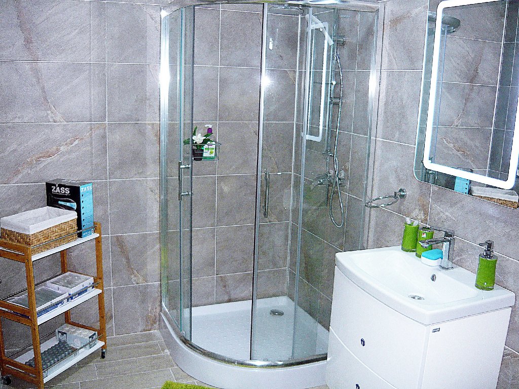 Apartamente Alezzi cm